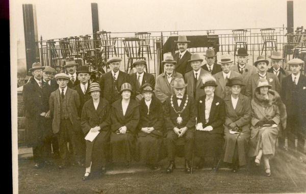 Peel Brow Playing fields bandstand opening party 19.9.1925 
14 - Leisure - 01 - Parks and Gardens
Keywords: Bury-Archive