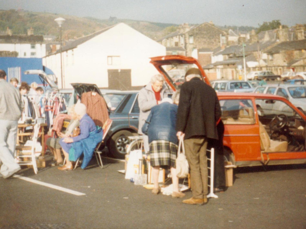 4 pics of Summerseat Players car-boot sale, Oct 1988... .. on Kwik Save parking lot, Rams 
14 - Leisure - 04 - Events
Keywords: Bury-Archive