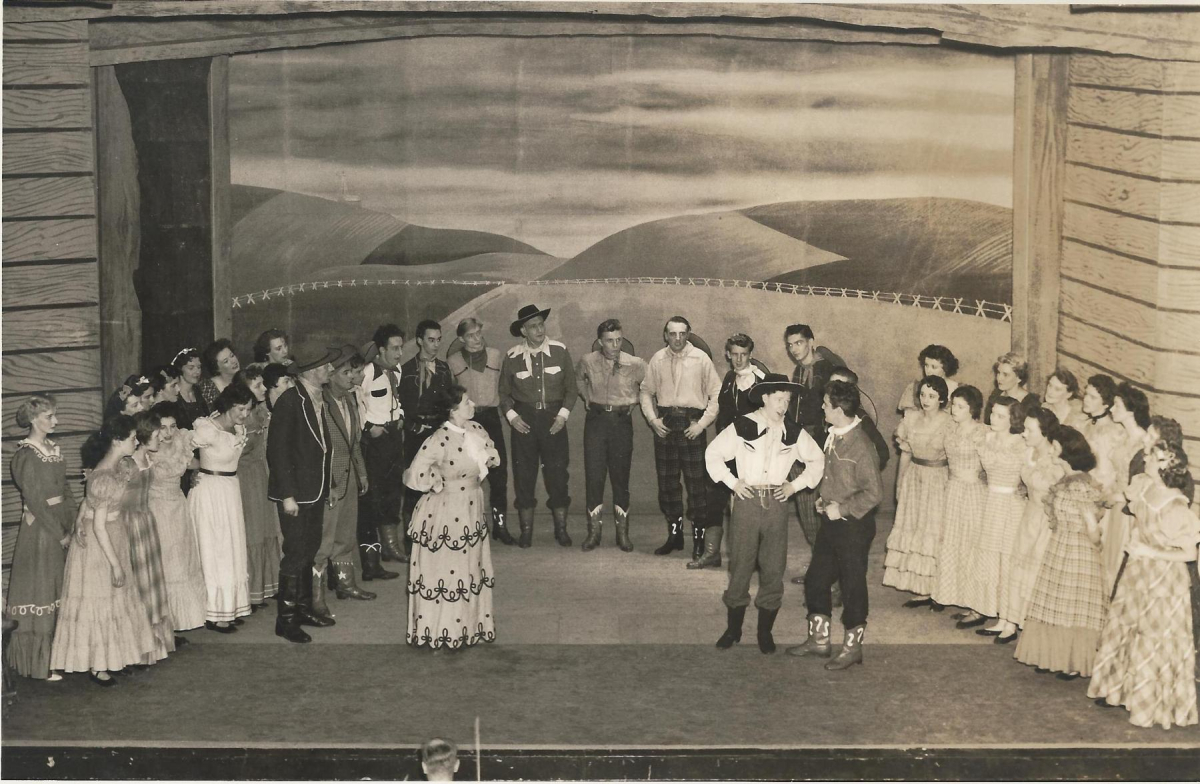 Ramsbottom Amateur Dramatic and Operatic Society: 'Oklahoma' 
14 - Leisure - 04 - Events
Keywords: Bury-Archive