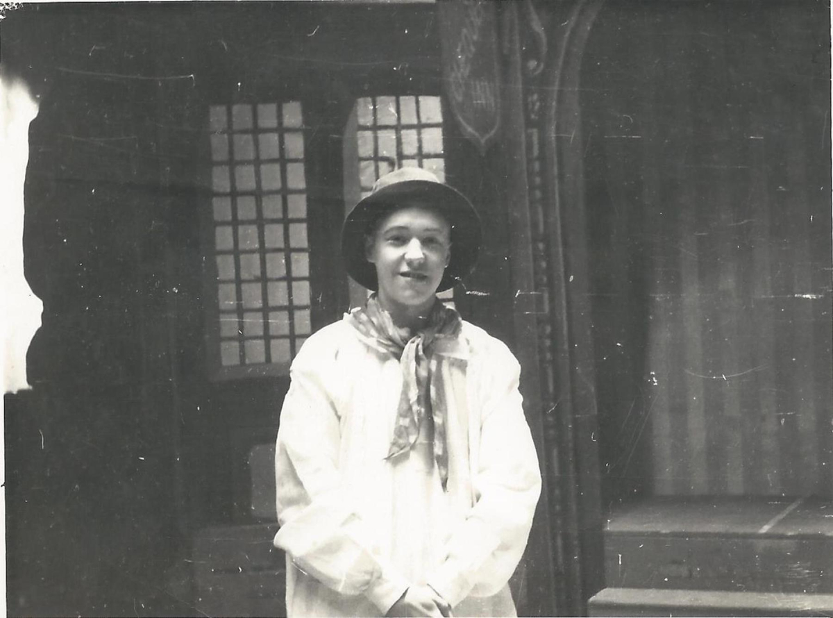 Ramsbottom Amateur Dramatic and Operatic Society: 'Quaker Girl' 
14 - Leisure - 04 - Events
Keywords: Bury-Archive