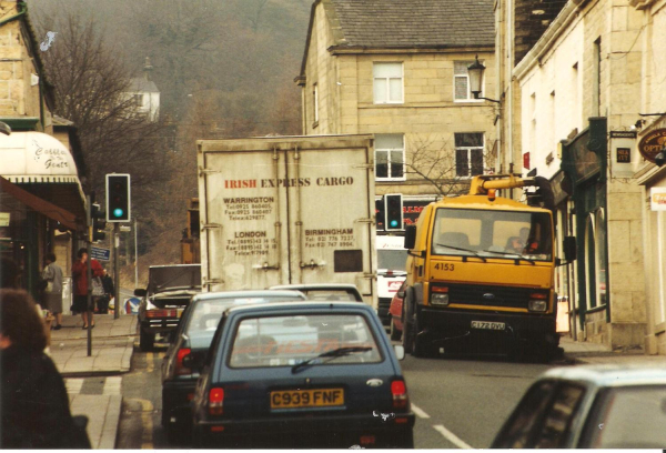 Road congestion traffic in Rams -heavy goods buses parking 14 photographs excellent quality probably 1980 
16 - Transport - 01 - Car and Roads
Keywords: Bury-Archive