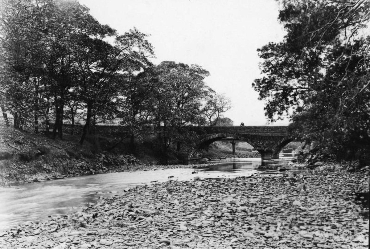 Nuttall Bridge, looking west 
16 - Transport - 01 - Car and Roads
Keywords: Bury-Archive