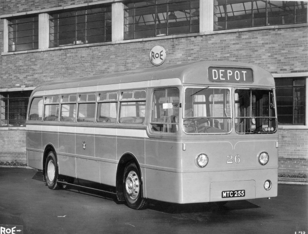 Bus. Leyland PSUI/1 FLEET 26. Reg.MTC255 Roe body 3 photos. Bus dates 1950-1962
16 - Transport - 02 - Trams and Buses
Keywords: Bury-Archive