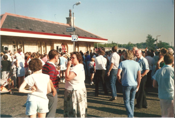 Ramsbottom Rail station rebuilding and opening 1988-89. (24snaps) Donated by David Krystofiak. 
16 - Transport - 03 - Trains and Railways
Keywords: Bury-Archive