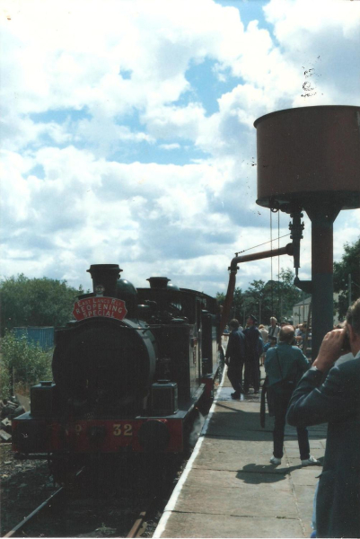 Ramsbottom Rail station and train in transit-30.7.1988 4 taken on 1st anniversary of opening of ELR service Bury to Rawtenstall-4 photos
16 - Transport - 03 - Trains and Railways
Keywords: Bury-Archive