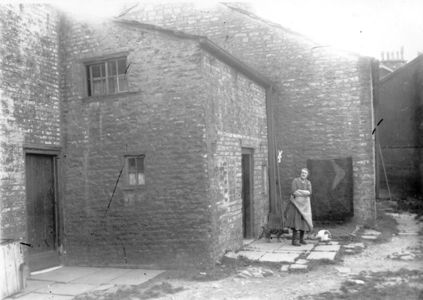 Maybe cottage rear of present Theatre Royal Ramsbottom Square St, Mirror image Date early 1930's???? H. Lonsdale 
17 - Buildings and the Urban Environment - 02 - Houses
Keywords: Bury-Archive