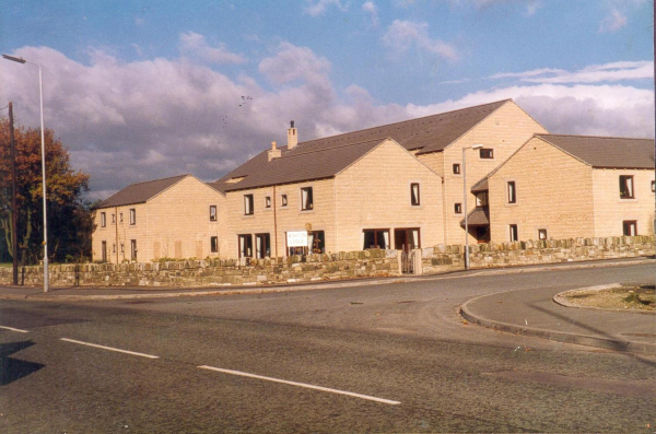 Ashton Lodge Stubbins Lane being built 1992-2photos Sheltered housing
17 - Buildings and the Urban Environment - 02 - Houses
Keywords: Bury-Archive