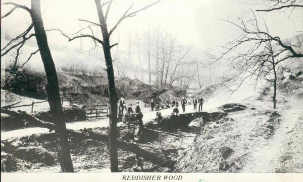 c.1930s,7 views of Holcombe, Holcombe Church, Holcombe Brook 3 digitized  AR-p48,  AR-p49 
17 - Buildings and the Urban Environment - 05 - Street Scenes
Keywords: Bury-Archive