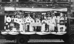 Festival of Britain 1951  Float from Cromptom's paperworks, Stubbins
17-Buildings and the Urban Environment-05-Street Scenes-027-Stubbins Lane and Stubbins area
Keywords: 1985