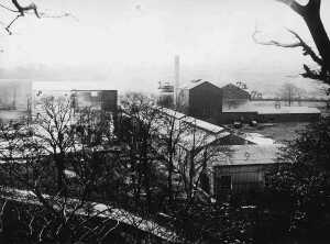 Ocean Chemical Works, Oct 1928 from Nuttall Bridge, .Signed James Velding (manager].
17-Buildings and the Urban Environment-05-Street Scenes-019-Nuttall area
Keywords: 1945