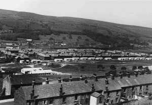 Peel Brow council estate and prefabs from behind Whalley rd,Shuttleworth 
17-Buildings and the Urban Environment-05-Street Scenes-021-Peel Brow area
Keywords: 1985