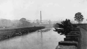 Footpath beside River Irwell from Strongstry towards . Turnbull and Stockdale's Croft End Bleach Works and Stubbins Bidge in the background. 1928
17-Buildings and the Urban Environment-05-Street Scenes-027-Stubbins Lane and Stubbins area
Keywords: 1945