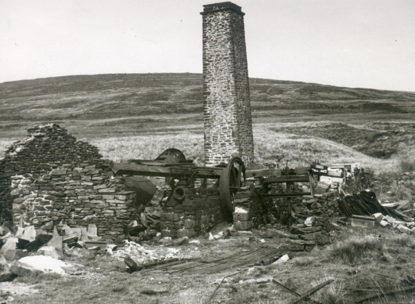 Old coal pit, head of Scout Moor, EdenfieldCopy  Alternate Reference-1015 Notes-   RHSBA-1015 RHS/21/2/5/1 1 photograph
02 - Industry - 05 - Miscellaneous Industry
Keywords: Bury-Archive