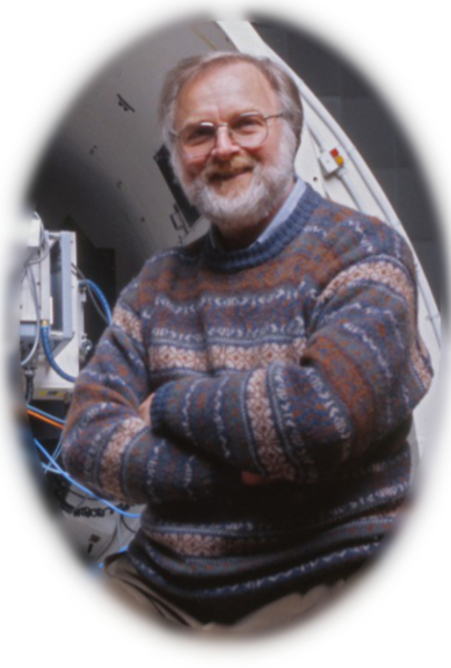 David Malin; author of article on Bird Hall
09-People and Family-02-People-000-General
Keywords: 2000