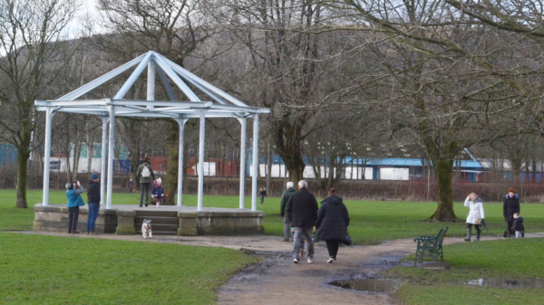 Nuttall Park bandstand - Photo taken by Keith Burroughs as part of the Photo Day project.  
14-Leisure-01-Parks and Gardens-002-Nuttall Park Bandstand
Keywords: 2022