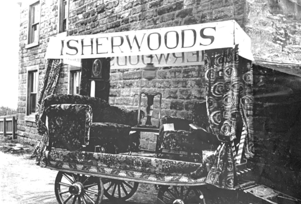 Isherwoods Trolley Possibly photographed on Ada Street ready for a parade.
16-Transport-04-General-000-General
Keywords: 0