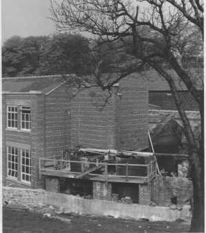 'Edenwood Croft Caustic Mixing Tanks'    Date May 22 1956
17-Buildings and the Urban Environment-05-Street Scenes-011-Edenfield
Keywords: 1956