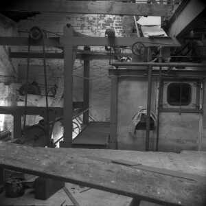 Woods Engineering (formerly John Woods), Garden St.  Mycocks Steamer used in textile manufacture. Oven for drying cloth after a wet process such as bleaching, dyeing or printing.  3rd Nov 1962 
02-Industry-04-Engineering Works-004-John Wood
Keywords: 1985