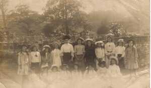Women and children, Festival 1900 - 1920 
14-Leisure-04-Events-000-General
Keywords: 0