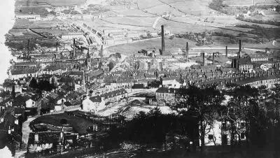 Ramsbottom looking east from Carr c 1900 
17-Buildings and the Urban Environment-05-Street Scenes-006-Carr Street and Tanners area
Keywords: 0
