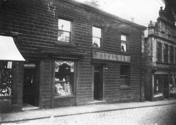 PUB-029-RoyalOak-AR-009.jpg