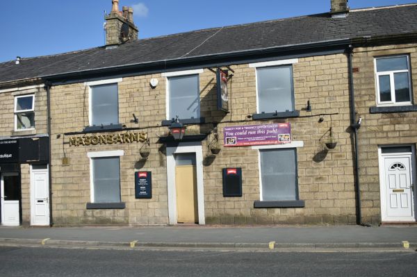 PUB-117-_Masons_Arms_-_June_2018_-_John_Leyland.jpg
