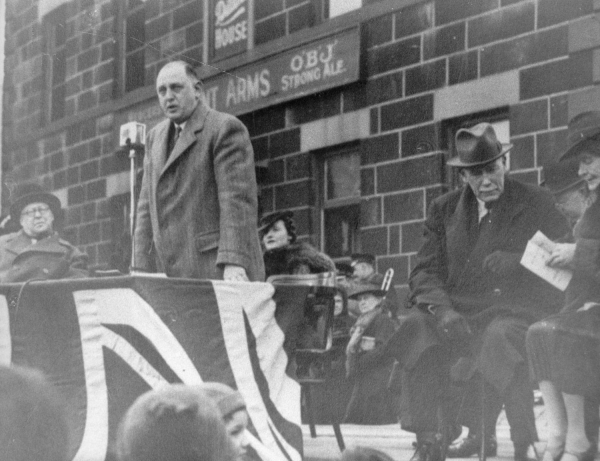 War Weapons Week April 26th to May 3rd 1941 - Councillor William Holden at Opening ceremony with Col. and Mrs Porritt Councillor 
15 - War - 02 - World War 2
Keywords: Bury-Archive